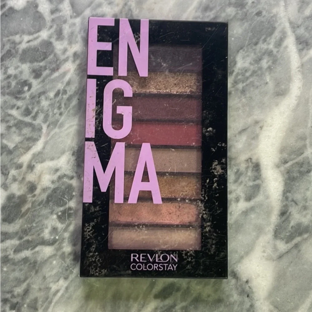 Revlon‎ Colorstay Enigma Eyeshadow Palette